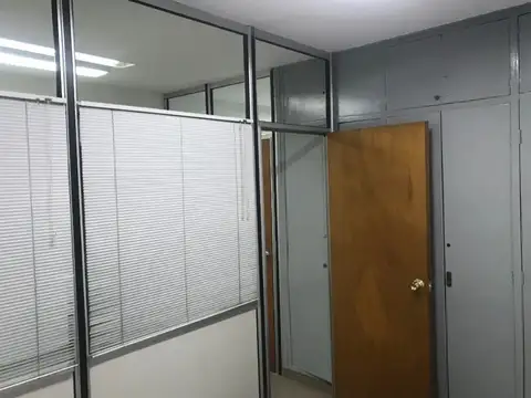 Oficina en Venta 40 años