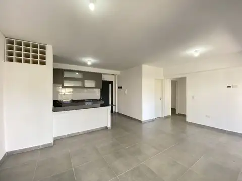 Departamento en Alquiler en Chilavert, $ 800.000