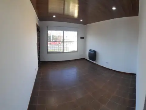 Casa en Alquiler en Belen de Escobar, $ 900.000