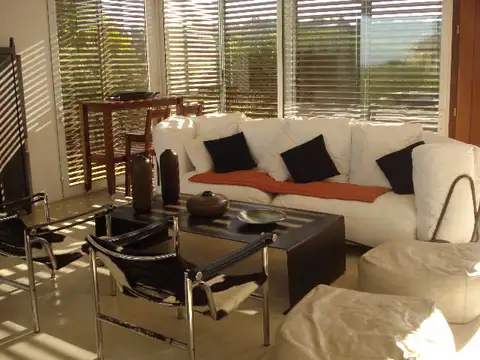 Casa en Alquiler Temporal en Punta Piedras, USD 28.500