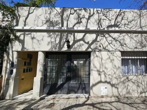 VENTA PH 5AMB TERRAZ COCHERA COLEGIALES A RECICLAR