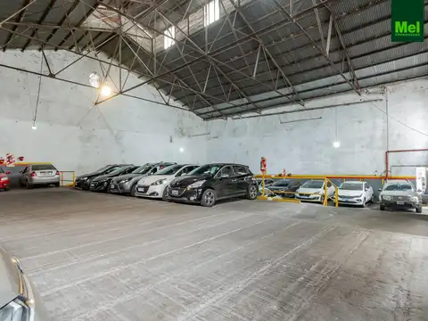 En Caballito garage con 50 cocheras fijasmas moviles