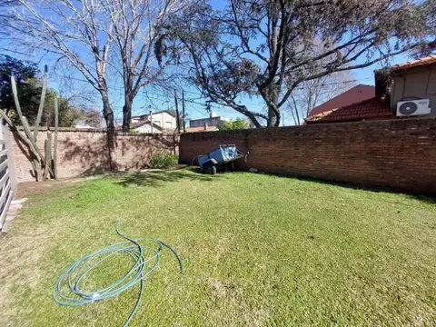 Terreno en Venta en Villa Ballester, USD 180.000