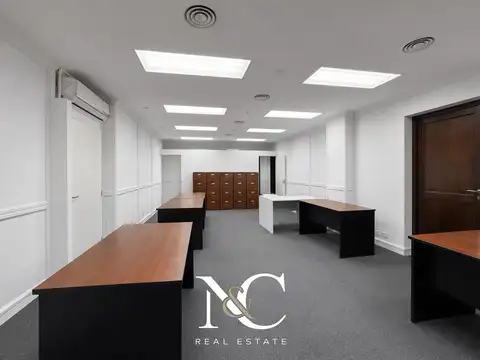 Oficina en Venta en Tribunales, USD 240.000
