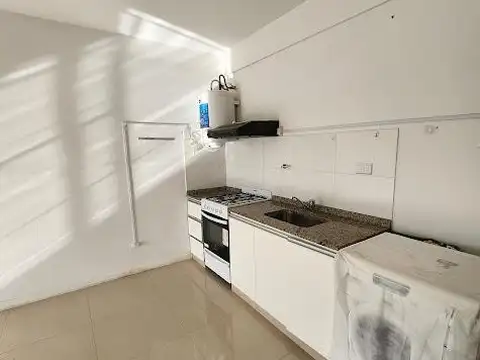 Departamento en Venta en Villa Luzuriaga, USD 50.000