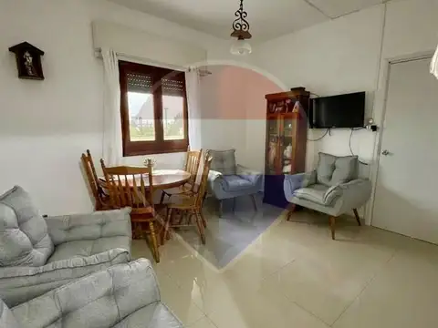 Apartamento cómodo con patio y muy buena ubicacion