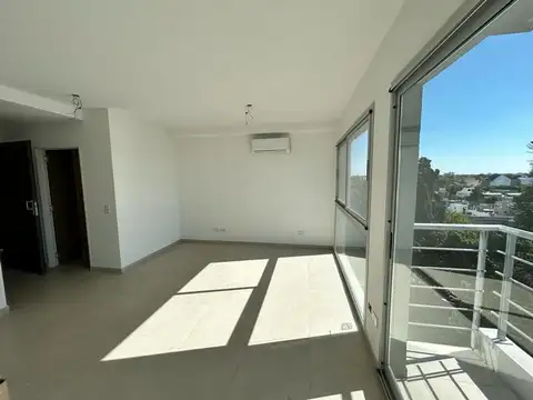 Departamento 2 ambientes con 2 baños