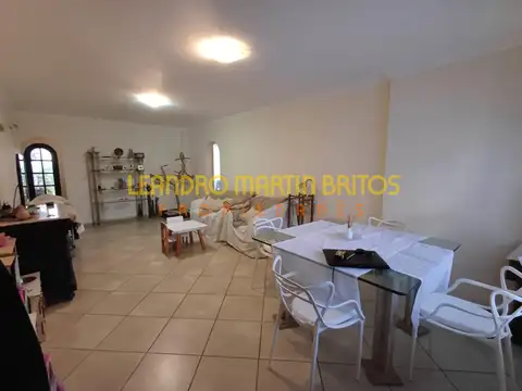 Depto Tipo Casa en Venta en Ramos Mejia, USD 156.900