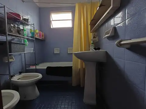 VENTA DEPARTAMENTO 4 AMBIENTES VILLA MAIPU PERMUTA