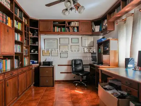 Casa en venta 7 ambientes en el Country La Tradición