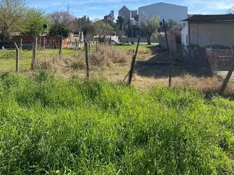 Terreno en Venta 61  mts Fondo