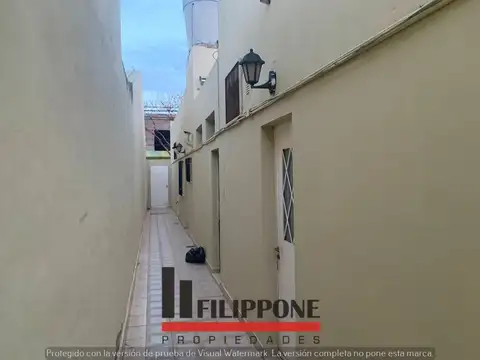 Casa 5 ambientes con 3 baños