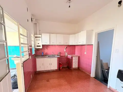 Casa 3 ambientes con 2 baños