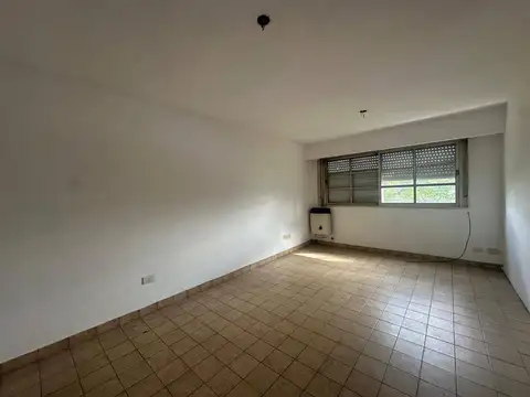 Departamento En Alquiler Ubicado En 11 62 Y 63.