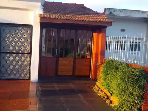 Casa en Alquiler de 3 dormitorios