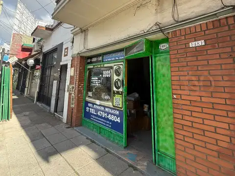 locales comerciales en ph a metros de Av. Maipu.