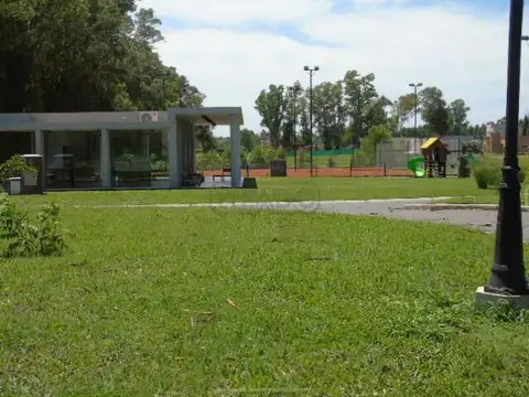 Lote perimetral 550 m² en Santa Elena Pilar del Este