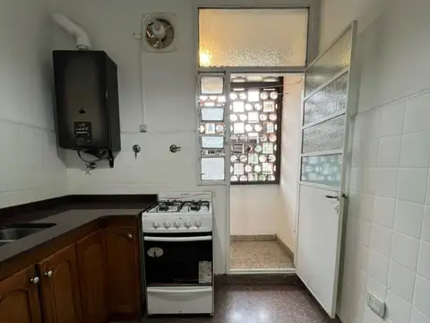 Rosales 200, Piso 2