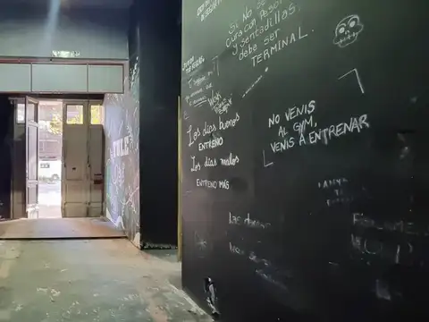 Alquiler de Local/Depósito en zona Warnes 183m2