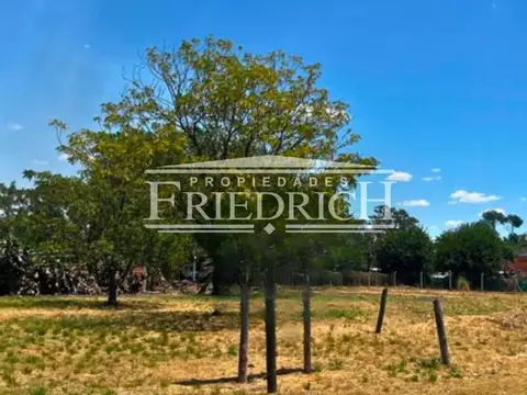 3 LOTES EN VENTA CONJUNTA - COLECTORA  ACCESO OESTE