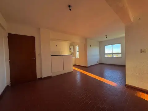 DEPARTAMENTO 4 AMBIENTES EN VENTA