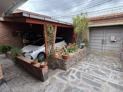 Casa en Venta en San Fdo del Valle de Catamarca, USD 105.000