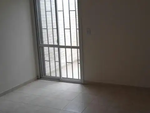 Casa en Alquiler de 1 dormitorio
