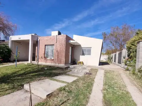 Casa en Venta con 1 cochera