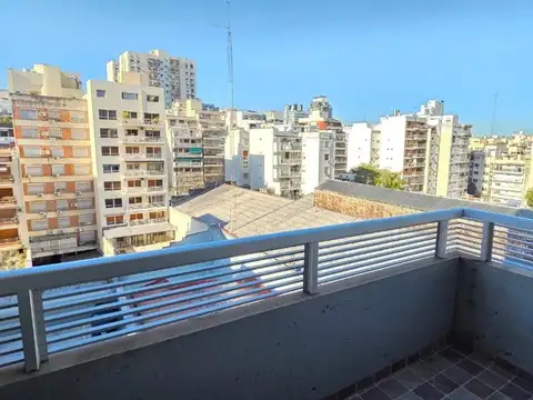 Venta Departamento Flores, 2 ambientes, Balcón