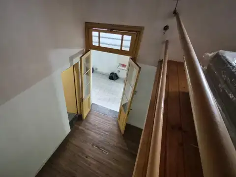 Depto Tipo Casa en Venta 60 años