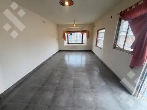 En Venta | Casa de 2 Dormitorios | Centenario