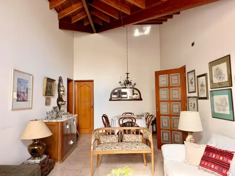 Casa en Alquiler de 3 dormitorios