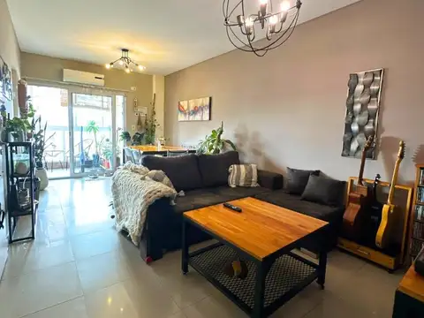 O'higgins 1700, Piso 6