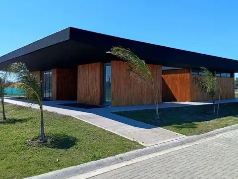 Oportunidad  lote interno en barrio Village Plaza. Bella Vi