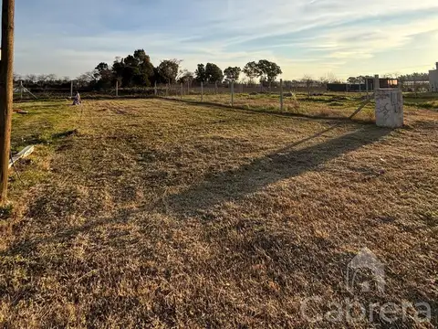 Terreno en Venta en Lisandro Olmos Etcheverry, USD 13.000