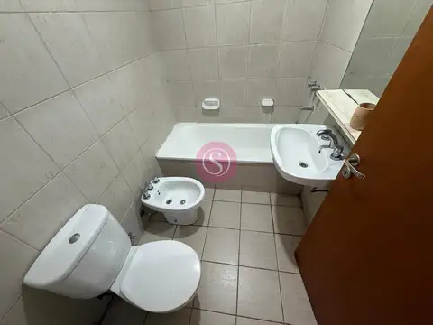 Departamento en Alquiler con 1 cochera