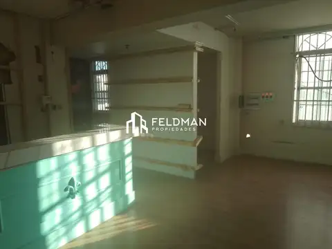 Oficina en Alquiler en Morón, $ 1.200.000