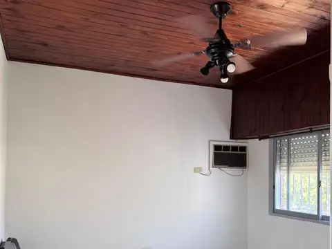Depto Tipo Casa 2 ambientes con 1 baño