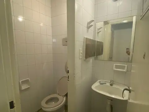 Casa en venta en Caballito Petit Hotel en esquina excelente ubicación comercial en tres plantas 315 m2 totales