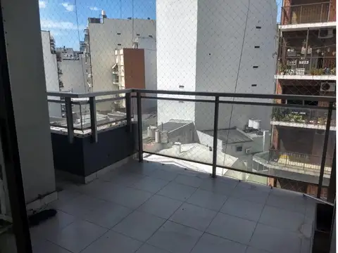 Rio De Janeiro 800, Piso 6