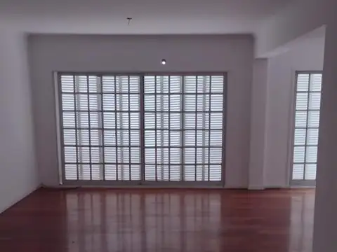 Departamento en Alquiler de 4 ambientes