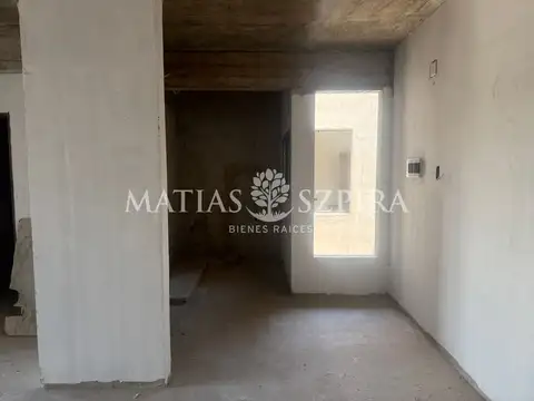 Departamento en Venta con 40 cocheras