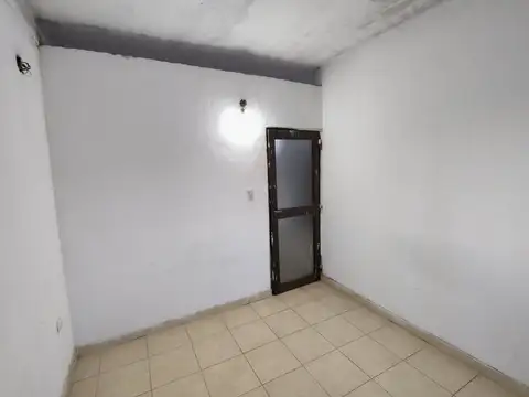 PH de 2 ambientes en primer piso al frente