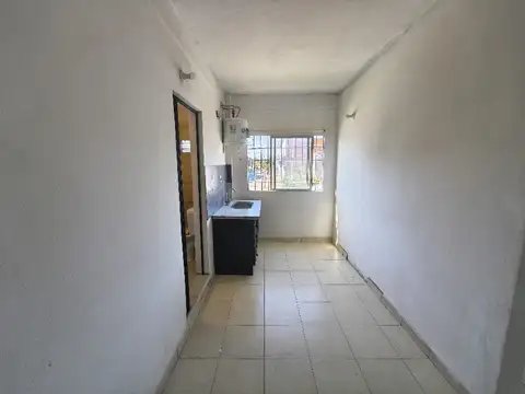 Depto Tipo Casa en Alquiler de 2 ambientes