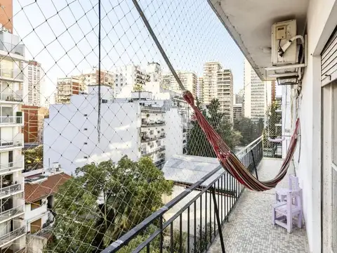Departamento 6 ambientes con 2 baños