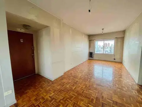 VENTA DEPTO PISO ALTO CON COCHERA BELGRANO