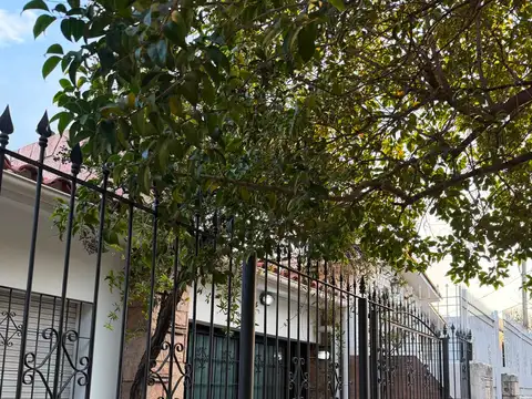 Venta casa 2 dorm una planta villa cabrebra patio