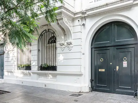 Avenida Coronel Díaz 2800, Piso 2
