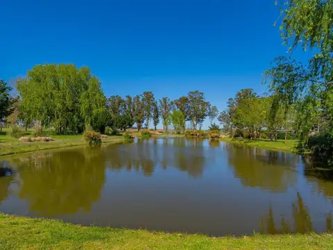 Terreno en Venta en Los Acantilados, USD 35.000