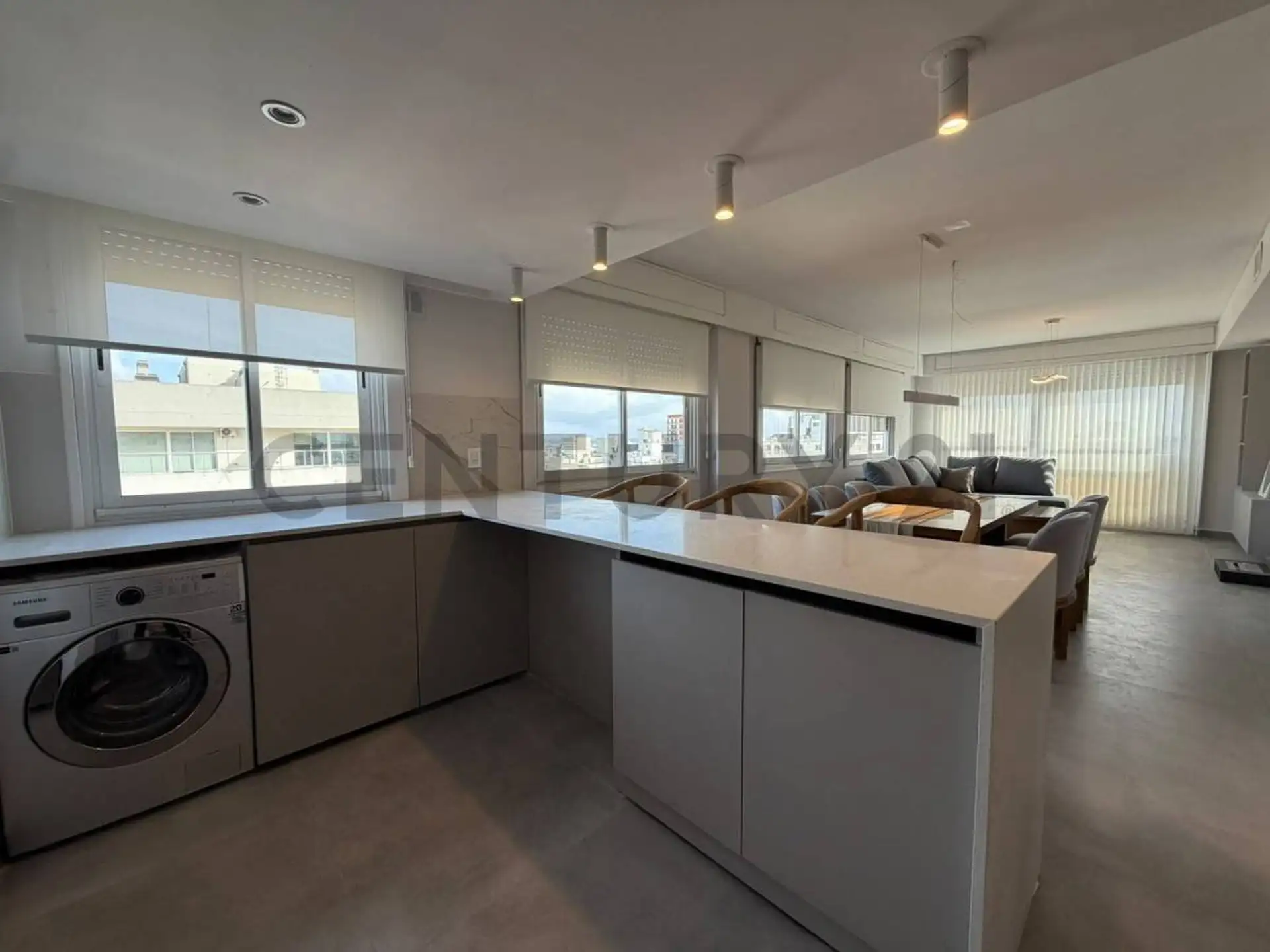 VENTA 4 AMBIENTES CON VISTA PERIMETRAL AL MAR - TORREÓN DEL MONJE